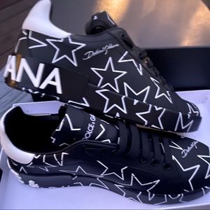 DOLCE & GABBANA Millenials Star Sneakers - Black